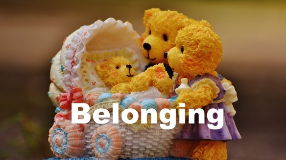 Family of teddy bears.